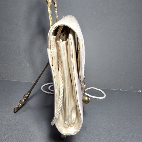 Vintage 1980's Partners Ivory Satin Clutch Purse 48557, 10" X 6 " - Picture 4 of 14